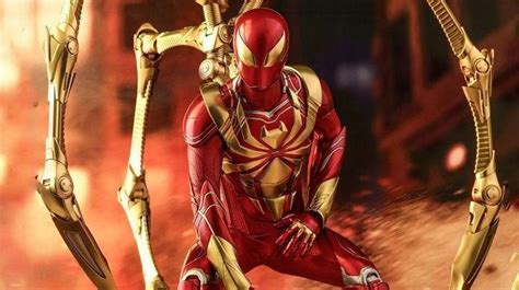 Marvels Spider Man Ps4 Iron Spider Armor Gets A Hot Toys Figure