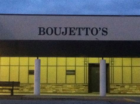 105+ corny jokes to send to friends. Funny! | Laugh out loud, Make me laugh, I laughed