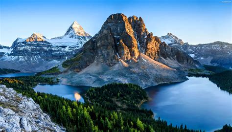 Góra Mount Assiniboine Kanada Prowincja Kolumbia