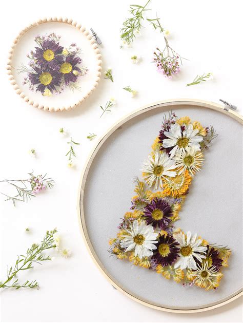 How To Press Flowers Quick Pressed Flower Crafts Dried Flowers Diy