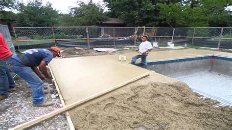 What Is The Best Pool Resurfacing Material