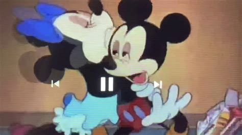 Minnie Kiss Mickey 7 Times Youtube
