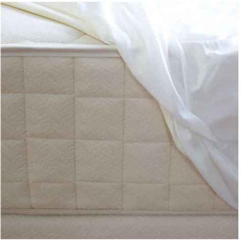 Mattress toppers & mattress pads add an extra layer of comfort as well as protect, and allow you to adjust for your ideal firmness. Organic Cotton Waterproof Mattress Topper | Shop eco ...