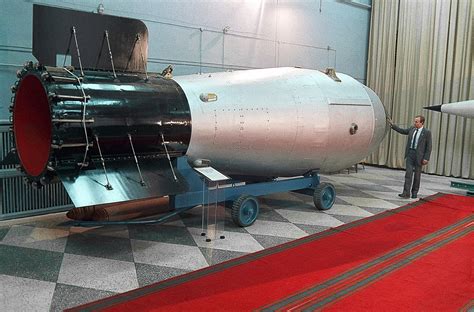 Where Nightmares Come From: Sputnik Takes a Look Inside a Nuclear Warhead