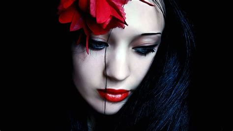 Women Females Girls Gothic Vampire Face Pale Sad Sorrow Emotions Red