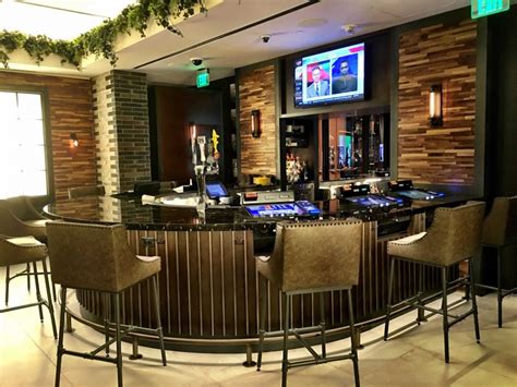 Montecristo Cigar Bar In Las Vegass Caesars Palace Covet Edition