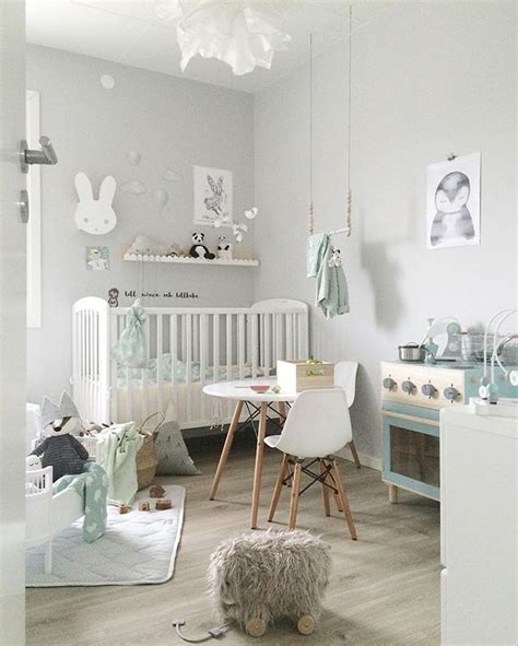 Weitere ideen zu badezimmer kleine badezimmer badezimmerideen. Babyzimmer in Weiß/Grau/Mint.