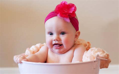 Free Wallpaper Of Baby A Cute Bathing Baby Girl Free Wallpaper World
