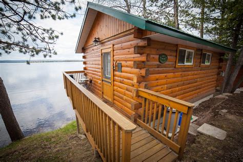 Here are eight of the best cabin rentals to curl up in on your. 7 cozy Canadian cabins worth renting this winter