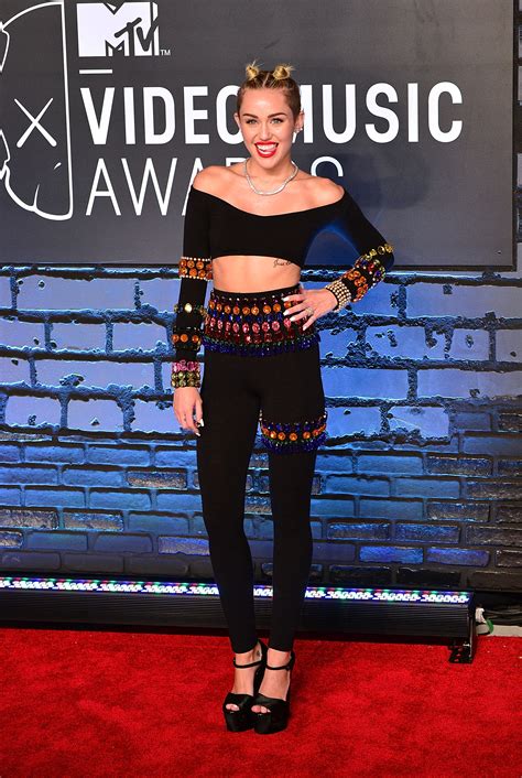 Miley Cyrus 2013 Mileys Crop Top And More 20 Questionable Outfits