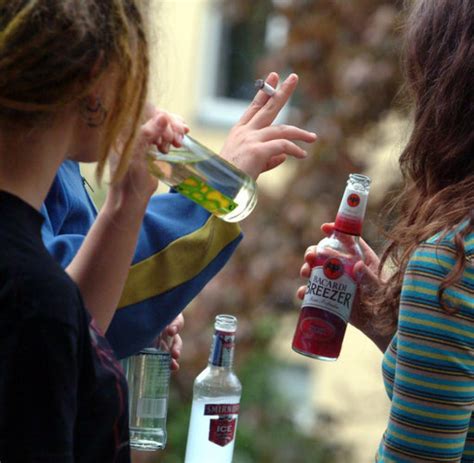 Komasaufen Alkohol Testkauf Durch Junge Beamte Welt
