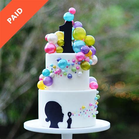 20 Elegant Bubble Themed Birthday Party