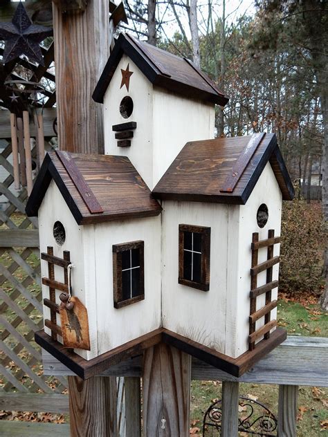 Folk Art Primitive Rusty Star Grungy White Saltbox Bird House Etsy