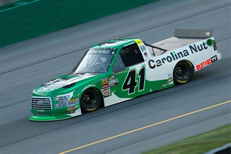 Nascar Truck Series 2018 Buckle Up In Your Truck 225 Results Ben