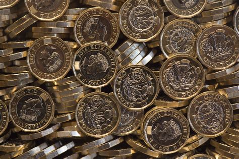 As New Pound Coins Sell For £300 Heres The Other Rare Coins Worth A