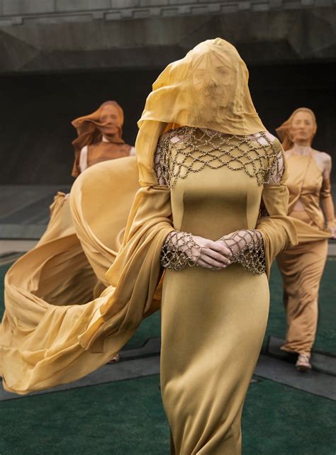 The Costumes Of Villeneuves Dune History Texture And Storytelling