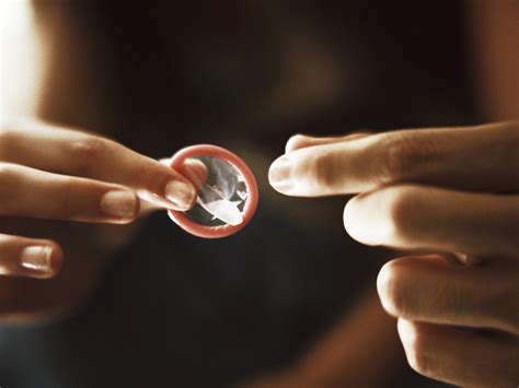 Stealthing Isnt Just A Dangerous Sex Trend It S Sexual Assault