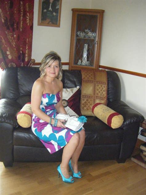 Irish Hazel Eyes From Belfast Is A Local Milf Looking For A Sex