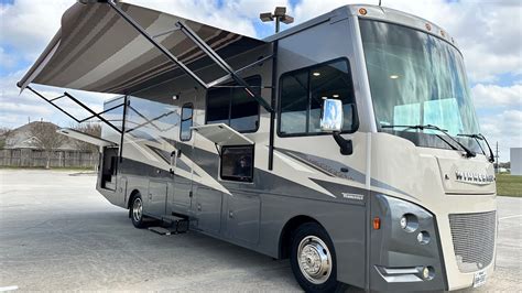 2022 Winnebago Sunstar 31b For Sale At Rv Dealer In Houston Tx