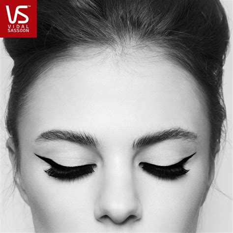 May The Wings Of Your Eyeliner Always Be Even Eyeliner Love Hair Makeup