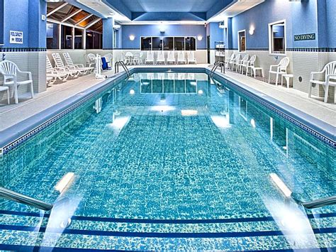 Top 20 Hotels With Pool In Grand Rapids Anna Holts Guide