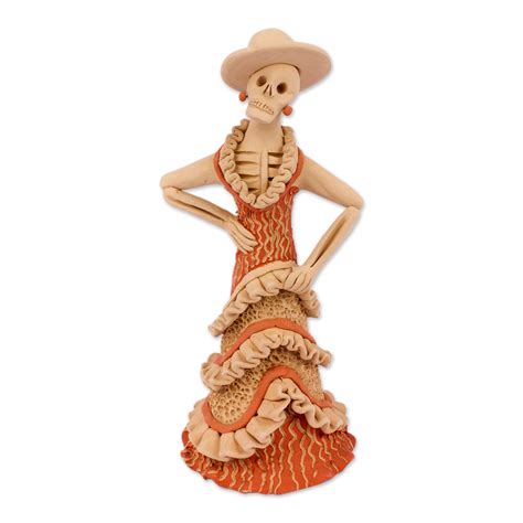 Handcrafted Ceramic Catrina With A Hat Figurine From Mexico Catrina