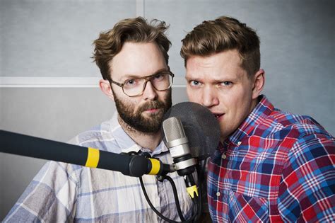 premiär för kvalet ny valpodd med henrik torehammar och robin olin sveriges radio