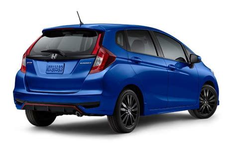The fit offers a versatile interior, good gas mileage, an entertaining drive, and good safety equipment. 2018 Honda Fit vs 2018 Mitsubishi Mirage