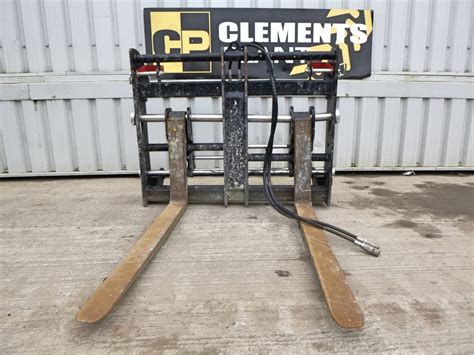 Attachments 2020 Jcb Hydraulic Fork Positioners Clements