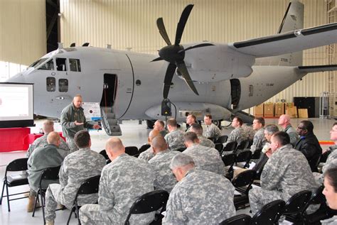 Usasoc Flight Company Introduces C 27js At Open House Article The