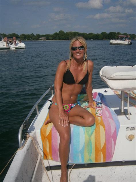 Post The Best Picture Of Your Lady On Your Boat Page 517 The Hull Truth Boating And