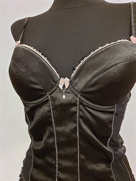 Black Sexy Corset Bustier Bra With Rhinestones And Pale Rose Color Lace