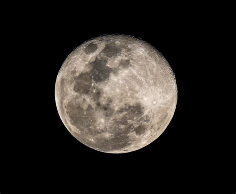 Fotografía De Luna Llena De Alta Resolución Desde Telescopio Foto