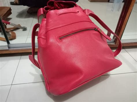 Tas selempang wanita murah chava. Jual TAS WANITA KULIT SAPI SELEMPANG ASLI SERUT di lapak ...