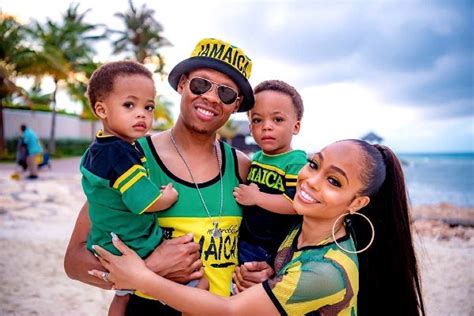 Shamari Fear And Her Husband Ronnie Devoe With Two Children Ronald And