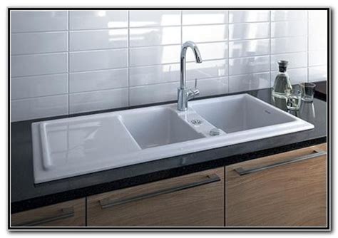 Dbl Kitchen Sink With Drainboard Attached On The Left Side Ceramic