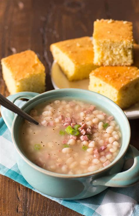 The many variations to the traditional soup reminds me of the various ways people in new england take their clam chowder. Navy Bean Soup with Ham Recipe - Old Fashioned Bean Soup