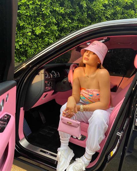 Kylie Jenner Car Collection Kylie Jenner Updated Their Profile Picture Wolnow