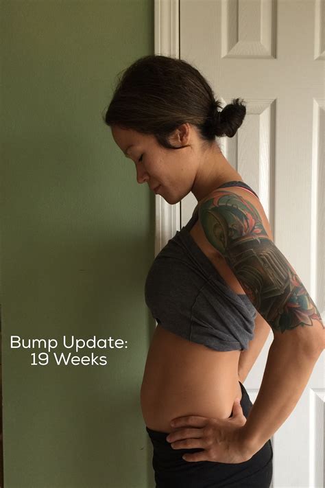 PREGNANCY 19 Weeks Bump Update Diary Of A Fit Mommy