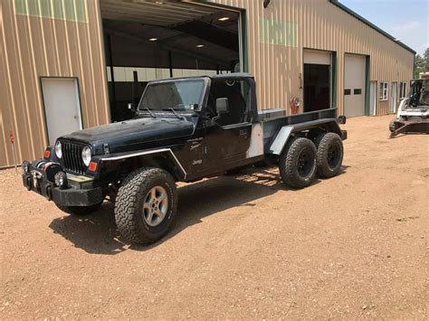 This Guy Built Himself A Jeep Wrangler Pickup 6x6 And It Drives Just