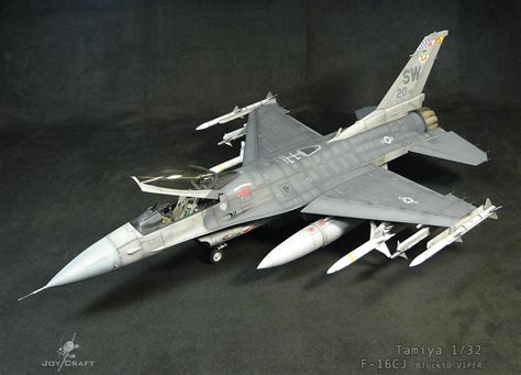 F 16cj Block 50 Tamiya 132 Ready For Inspection Large Scale Planes