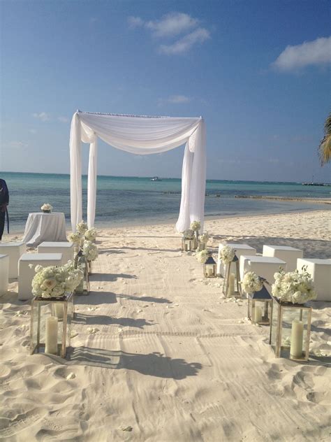 Awesome Setting For Intimate Destination Wedding Cayman Kai Cayman