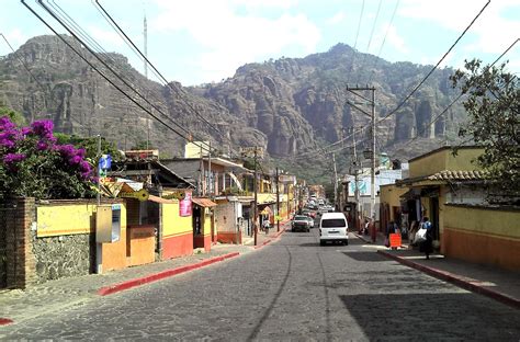 It is a pueblo magico designated town which hiking around mexico? TEPOZTLAN, PUEBLO MAGICO | Morelos Magico y Desconocido