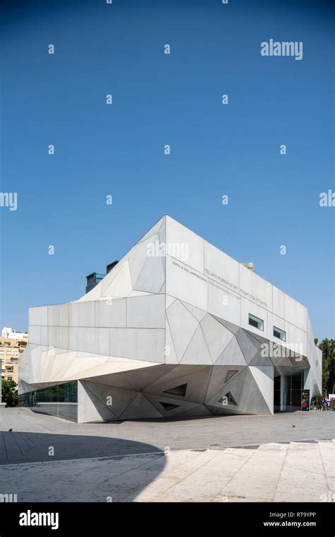 Israel Tel Aviv 1 September 2018 Tel Aviv Museum Of Art Herta And
