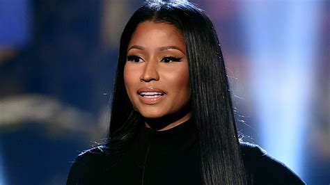 Nicki Minaj Offers To Pay Fans College Tuition Student Loans And More