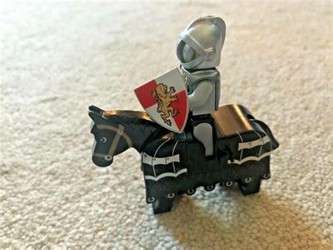 Lego Knight On Barding Horse Fantasy Era Castle Minifigure 3885147804