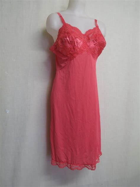 1960 slip pin up slip coral mad men 36gossard artemis… gem