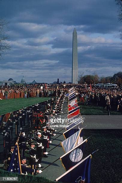 Dignity Memorial Vietnam Wall Photos And Premium High Res Pictures Getty Images