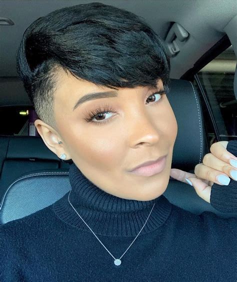 Black Women Hair 636 In 2020 Fade Haircut Women Short Natural Hair Styles Shaved Side Hairstyles