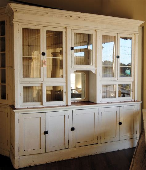 Vintage House Farmhouse Kitchen Cabinets 1800s Kitchen